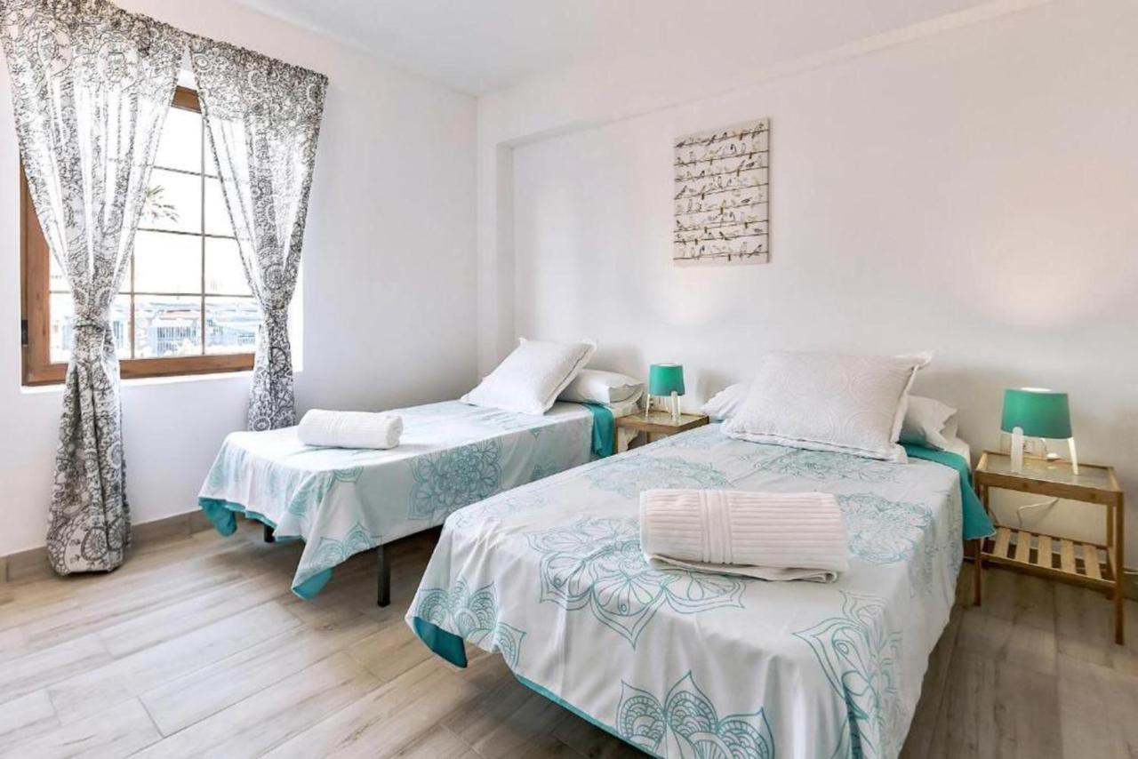 Two Bedroom Apartment With Wifi, Close To The Beach, In Playa De Las Americas Ngoại thất bức ảnh