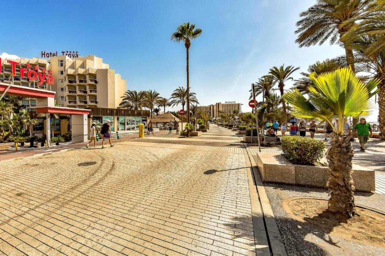 Two Bedroom Apartment With Wifi, Close To The Beach, In Playa De Las Americas Ngoại thất bức ảnh